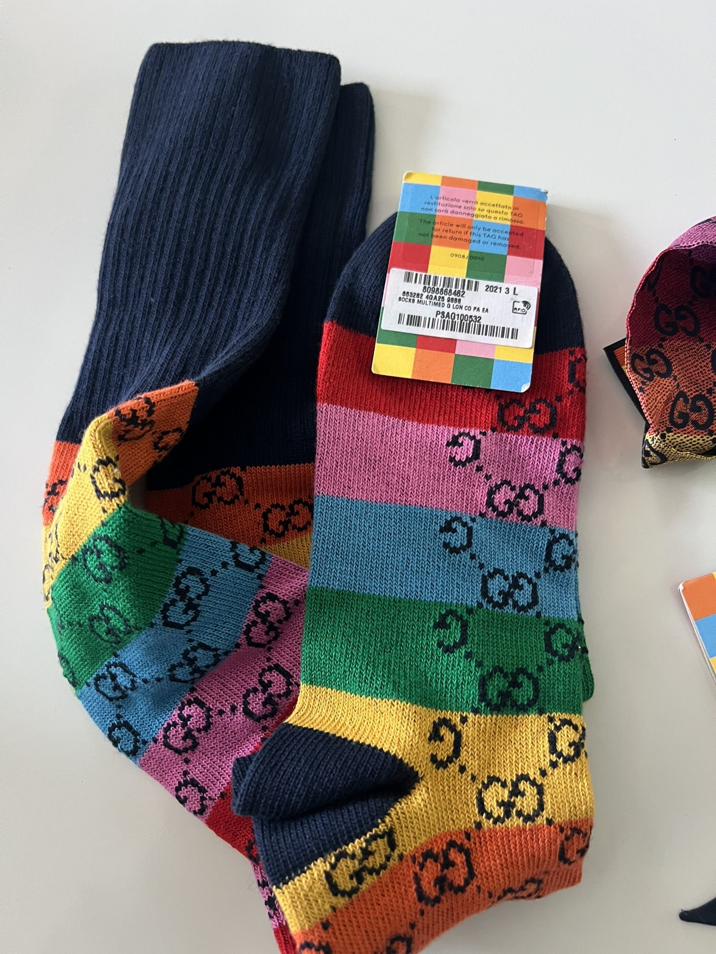 Gucci Rainbow GG Logo Socks – Size L 