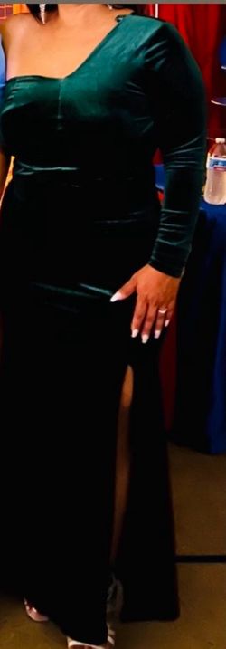 Velvet evening dress 