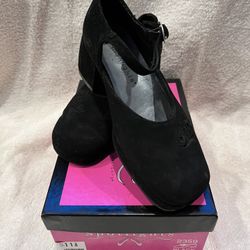 Girls Black Velvet Dress Shoes – Block Heel – Size 11