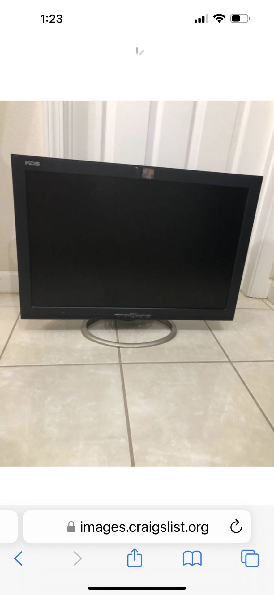 KDS 26 inch computer monitor model 2600W