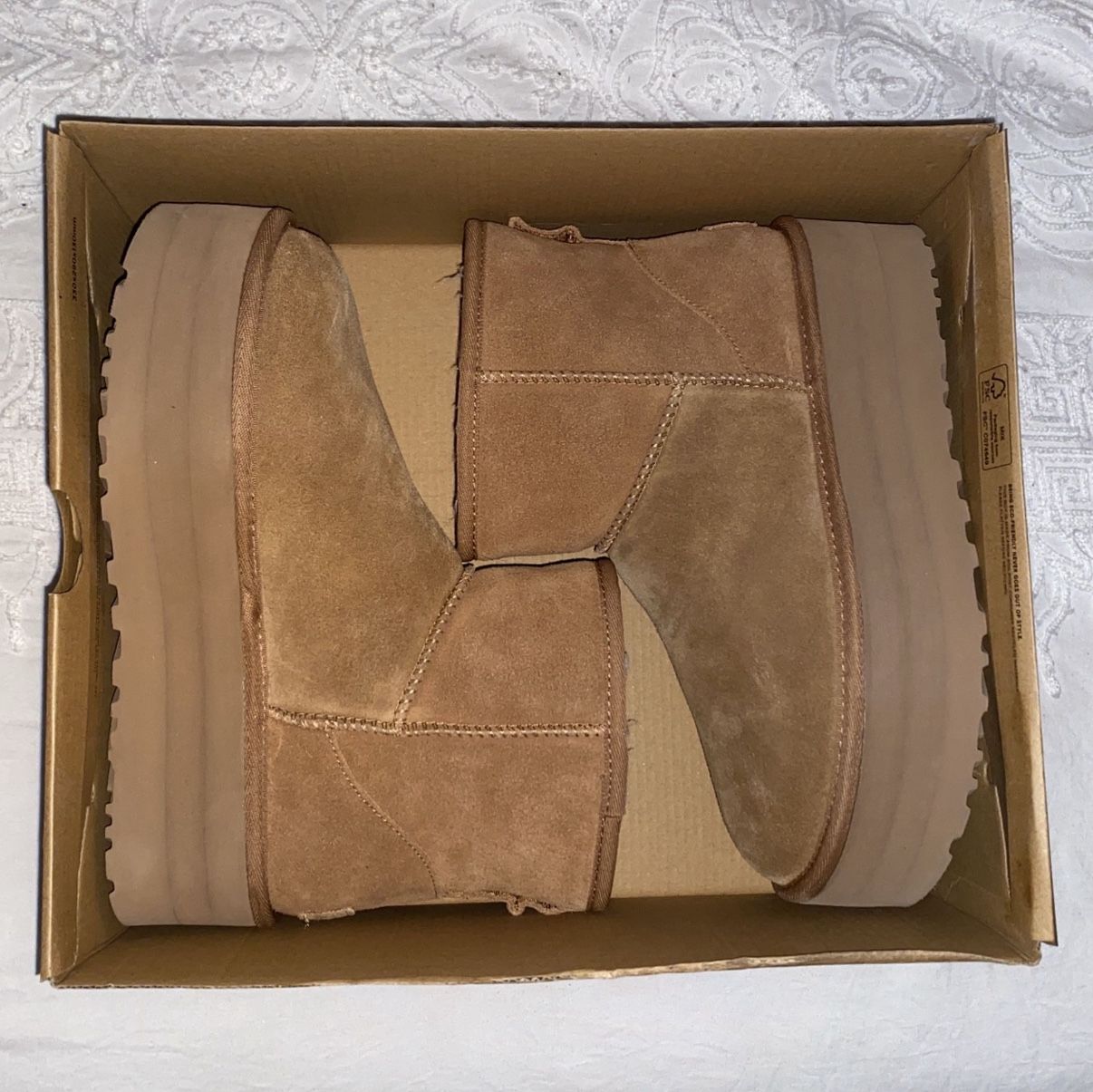 Uggs Mini Classic Platform 
