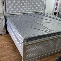 $55 Down financing or cash Bedroom Set Queen or King Bed Dresser nightstand mirror