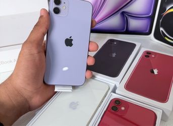 iPhone 11 64GB Unlocked Mint Condition