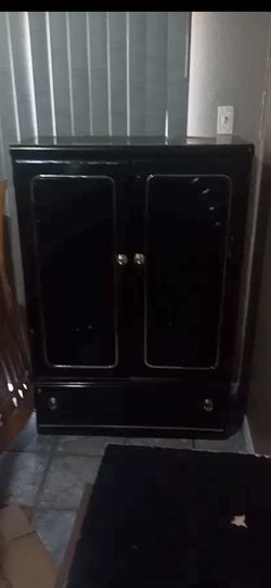 Armoire