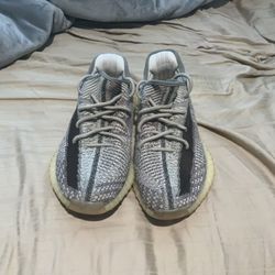 Yeezy 350 Boost Sz11