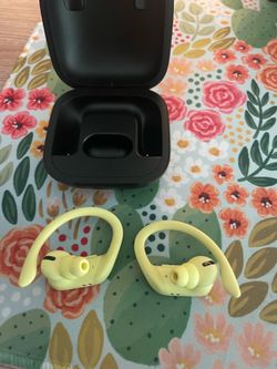 Power Beats Pro 1