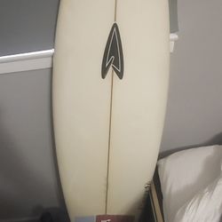 Roberts Black Diamond Surfboard