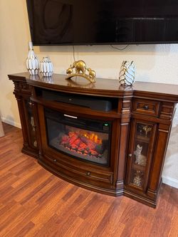 Fire stand / TV set