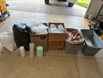Packing materials / moving supplies
