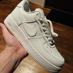 Men’s Nike Air Force 1 Low - Size 10.5