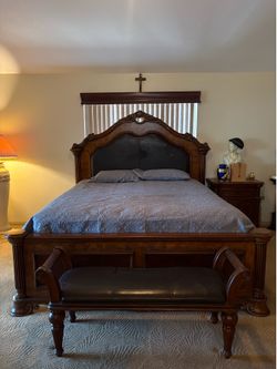 PRICE NEGOTIABLE: Dark Wood KING Size Bed Frame & Bench