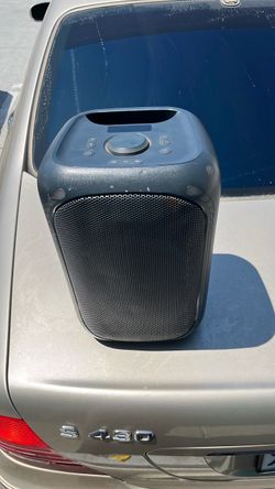 ONN BLUETOOTH SPEAKER