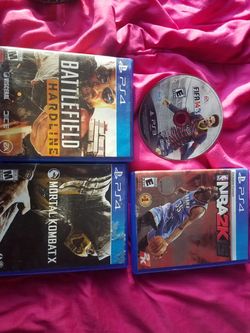 3 ps4 games and 1 ps3