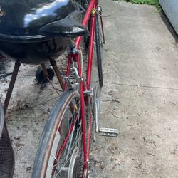 1979 Red Schwinn Traveler