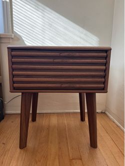 Modway Render Mid-century Modern Nightstand