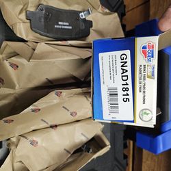 2016-2020 Kia Sorento front brake pads