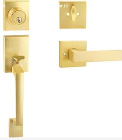 Modern Gold Door Handle 👀READ BELOW FOR LOCATION ⤵️ IT'S AVAILABLE ✅️