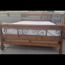Cali King Size Bed Frame 