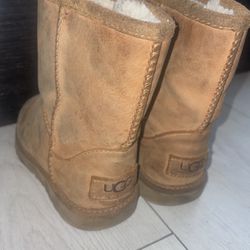 Ugg Boots (Kids Classic)