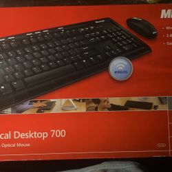 Microsoft Wireless Optical Desktop 700