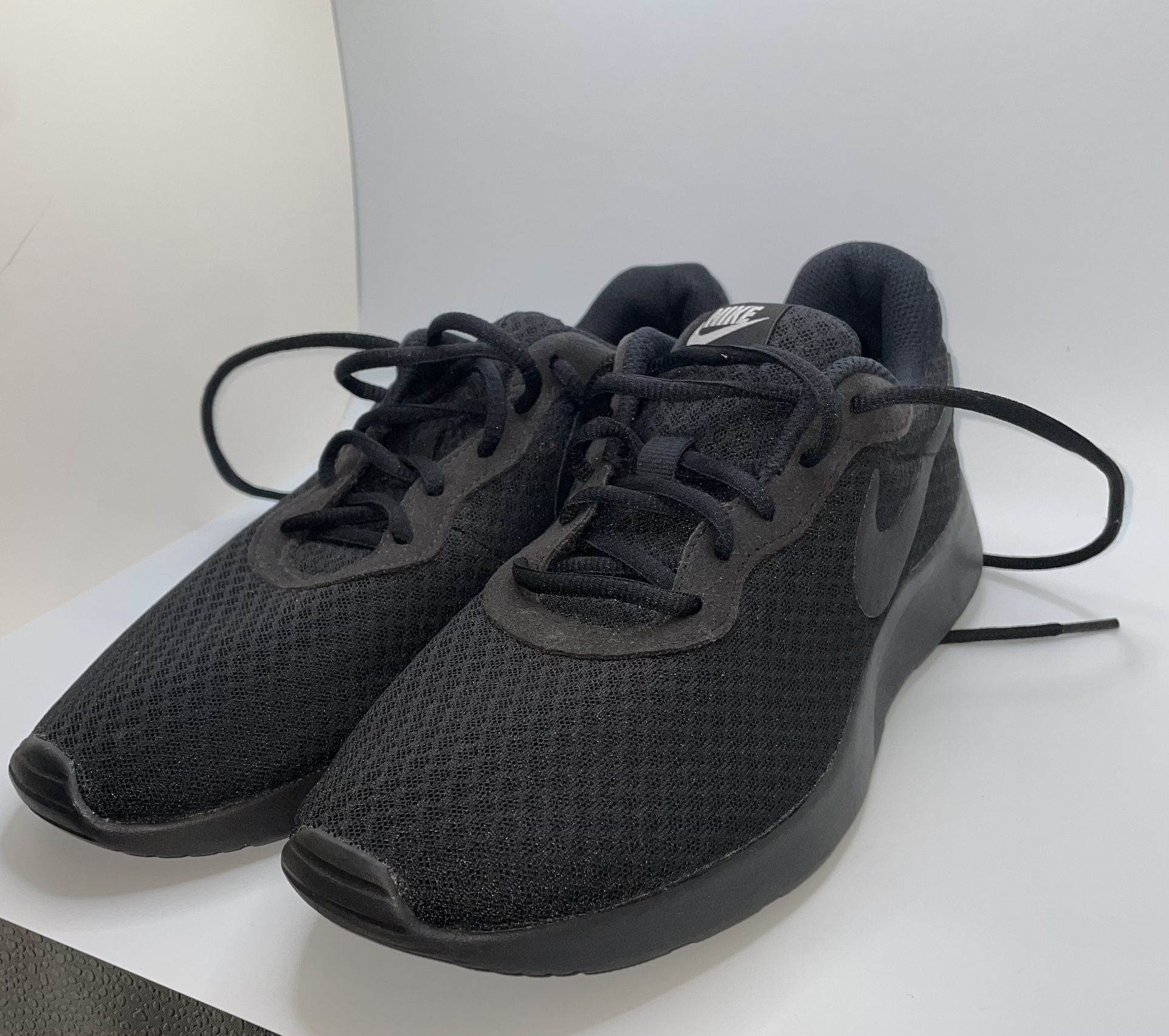 Nike Women’s Tanjun Shoes