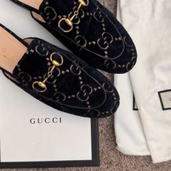 GUCCI Velvet Slides 36.5