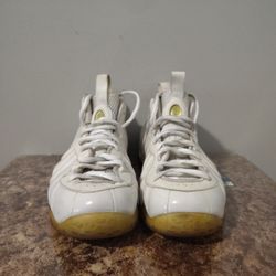 Nike Men’s Size 11 Zoom Air Foamposite White-Out 314996-100 Sneakers Shoes