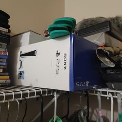 PS5 Brand New!