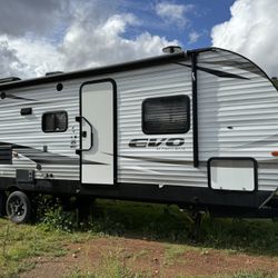 2022 Forest River Evo 2700