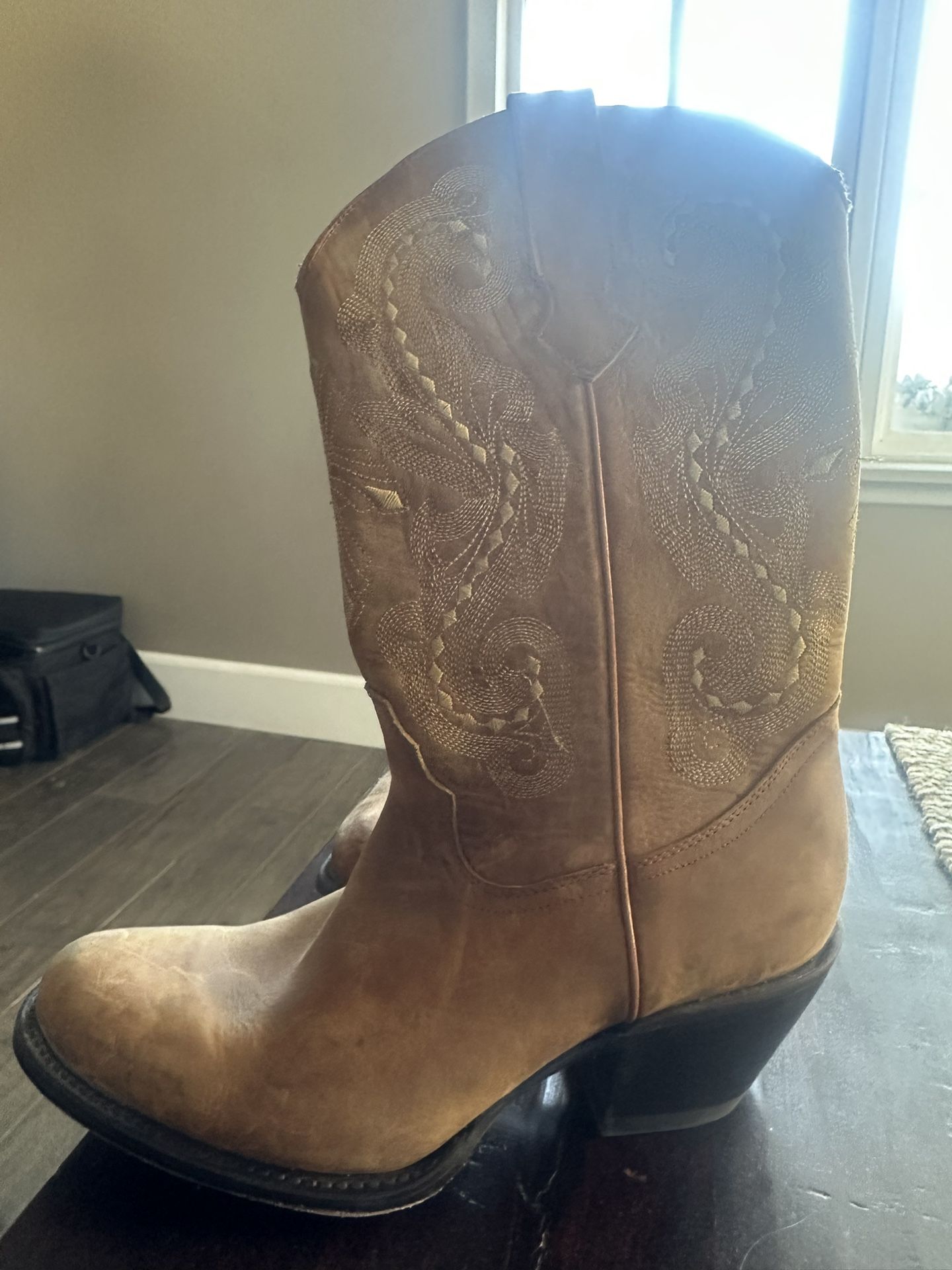 Light Leather Brown Western Cowboy Boots 8.5-9 
