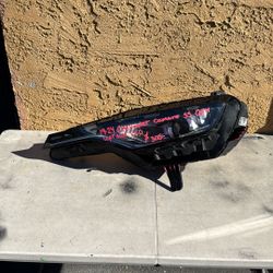 Headlight Chevrolet Camaro SS 