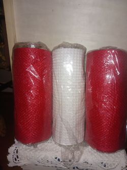 3 new rolls of 10 x 10 poly burlap mesh
