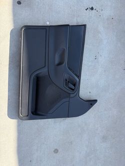 Jeep grand Cherokee passenger side door panel