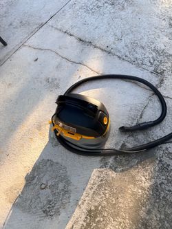 Black and Yellow Compact Wet/Dry Vacuum