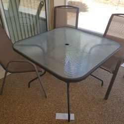 Patio Table And 3 Chairs Glass Top