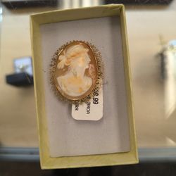 10k Antique Broach
