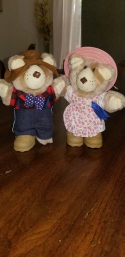 Vintage Wendy's collectibles- Furskins TM
