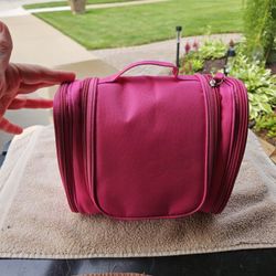 New Make Up Bag. Side Zips. Front Zip. Hangs