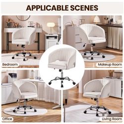 Rolling Office Chair Armchair with Tufted Barrel