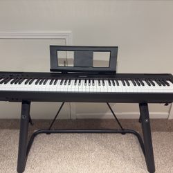 Weighted keyboard piano 