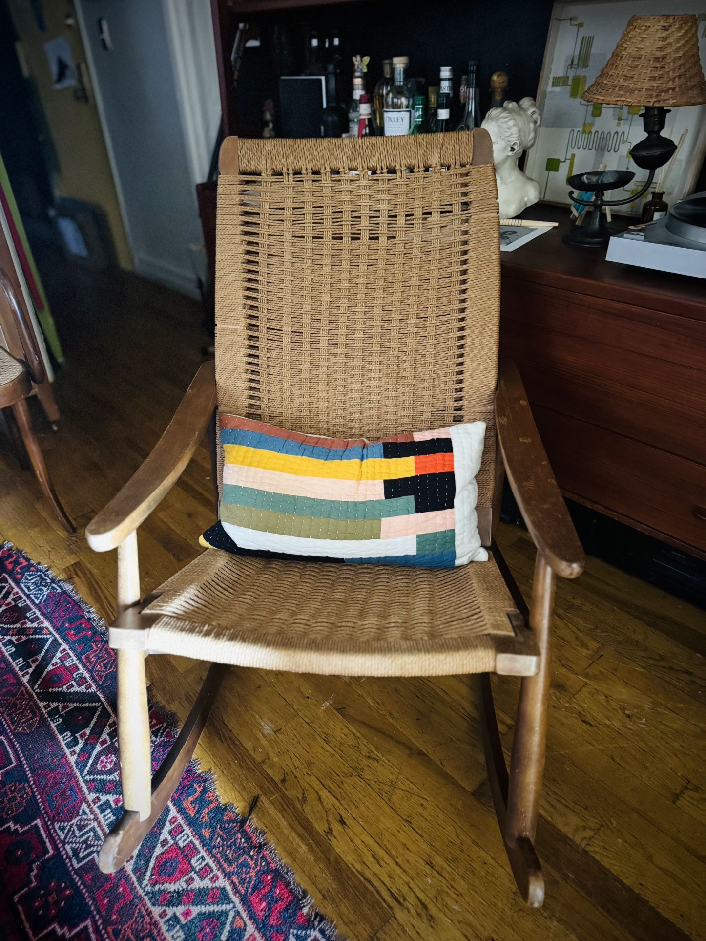 Used rocking chair in the style of Hans Wegner