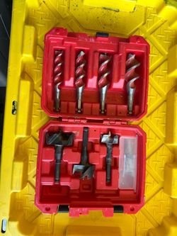 Plumbers hole saw kit