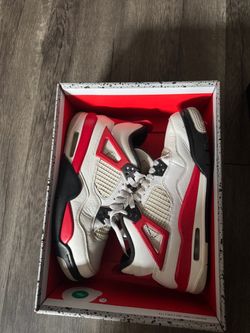Jordan 4s 6.5y