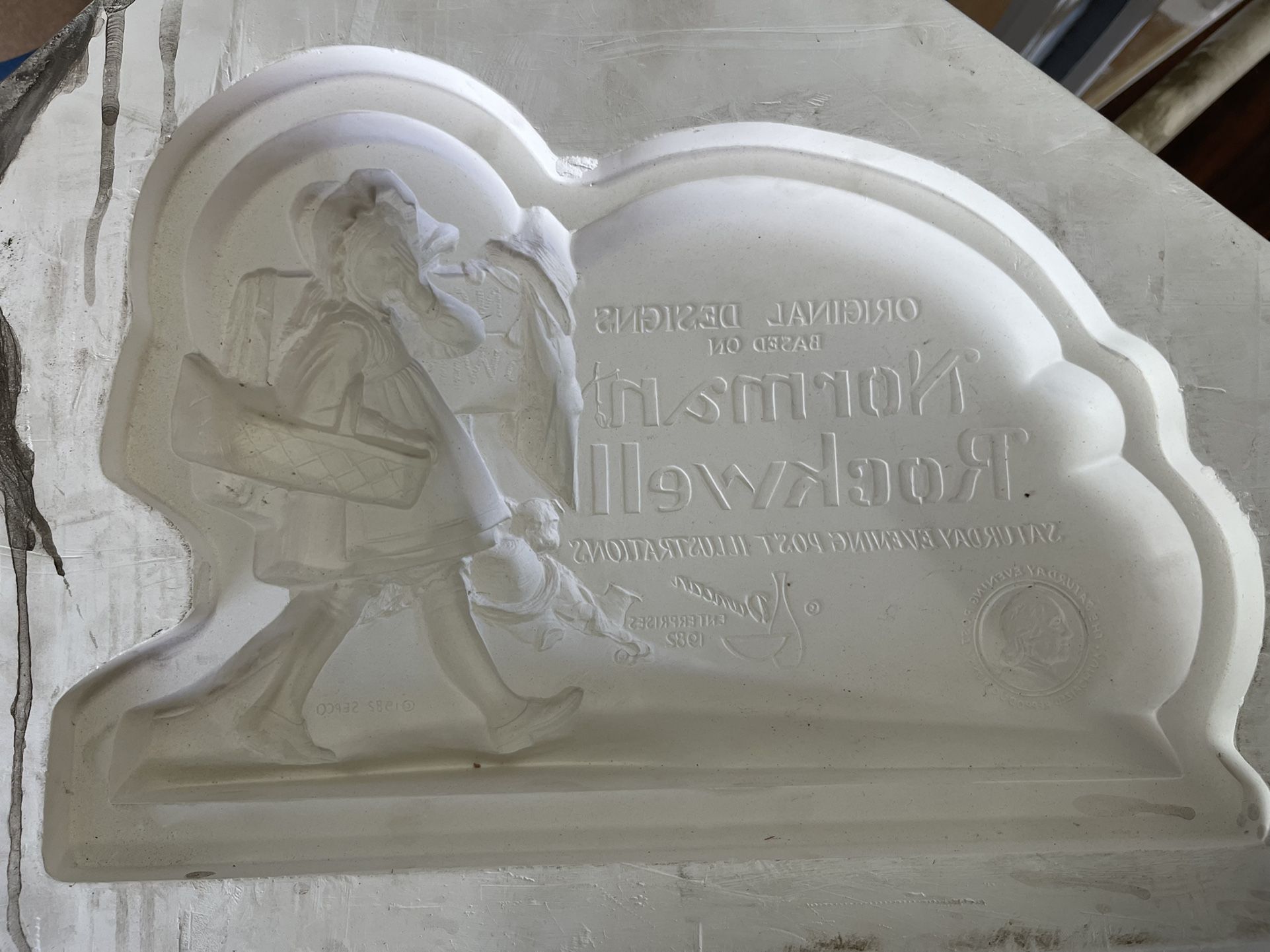 *FREE* 80’s Norman Rockwell Large Ceramic Molds