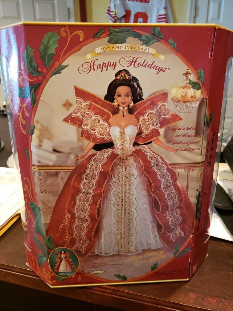 Barbie  Happy Holiday Doll 1997