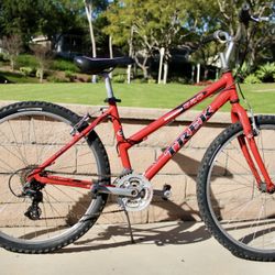 Trek 26” Rides Great Strong Commuter 