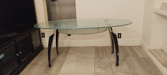 Table No Chairs