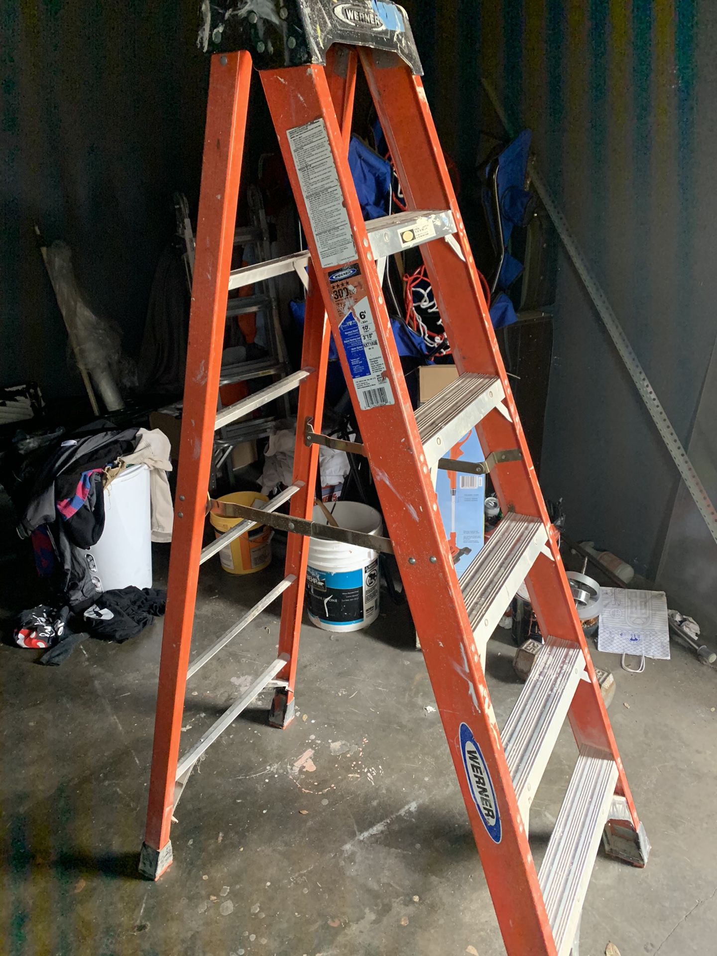6’ Werner Ladder purchased in 2018 works perfectly