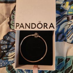 Pandora Bangle 