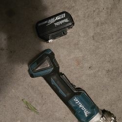 Makita  Grinder